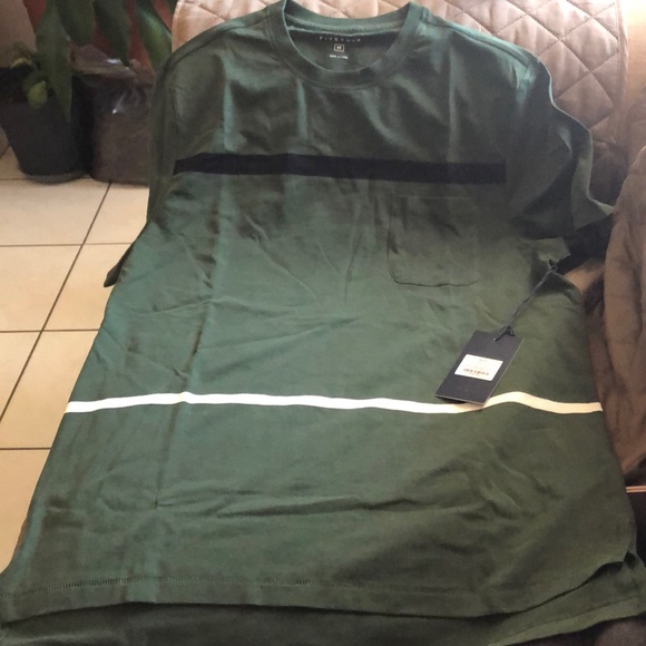 T shirt - Picture 1 of 1